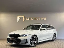 Grijs Gebruikt 2024 BMW 330e M Sport Stationwagen | € 49.890 (Goede deal)