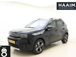 Zwart Nieuw 2025 Fiat Grande Panda La Prima Hatchback | € 27.950 (Goede deal)