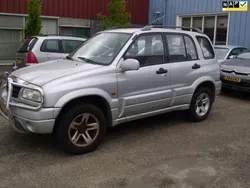 Grijs Gebruikt 2002 Suzuki Grand Vitara SUV | € 4.950