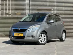 Grijs Gebruikt 2011 Opel Agila Edition Hatchback | € 4.250 (Eerlijke prijs)