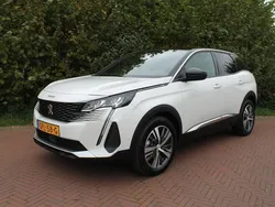 Wit Gebruikt 2023 Peugeot 3008 Allure SUV | € 30.950 (Iets duurder)