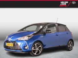 Blauw Gebruikt 2019 Toyota Yaris Hybrid Executive Hatchback | € 18.450 (Goede deal)