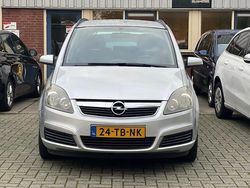Grijs Gebruikt 2006 Opel Zafira Enjoy MPV | € 1.950 (Eerlijke prijs)