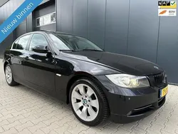 Zwart Gebruikt 2005 BMW 330 Executive Sedan | € 6.450 (Eerlijke prijs)