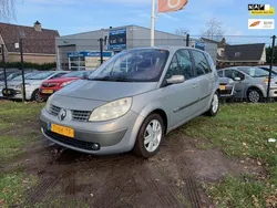 Beige Gebruikt 2003 Renault Scénic Luxe MPV | € 1.799 (Iets duurder)