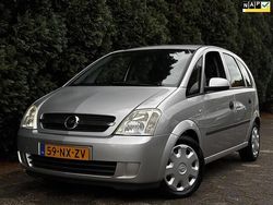 Grijs Gebruikt 2004 Opel Meriva Enjoy MPV | € 1.500 (Goede deal)