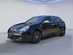 Zwart Gebruikt 2014 Alfa Romeo Giulietta Distinctive Hatchback | € 13.645 (Iets duurder)