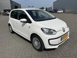 Wit Gebruikt 2013 VW up! move up! Hatchback | € 7.450 (Eerlijke prijs)