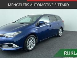 Blauw Gebruikt 2015 Toyota Auris Touring Sports Stationwagen | € 15.450 (Eerlijke prijs)