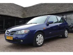 Blauw, metallic lak Gebruikt 2004 Nissan Almera Acenta Hatchback | € 1.250