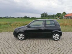 Zwart Gebruikt 2004 Seat Arosa Stella Hatchback | € 999 (Eerlijke prijs)