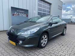 Grijs Gebruikt 2007 Peugeot 307 CC Cabriolet | € 995 (Goede deal)