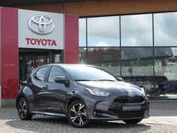Grijs Gebruikt 2024 Toyota Yaris Hybrid Edition Hatchback | € 29.499 (Duur)