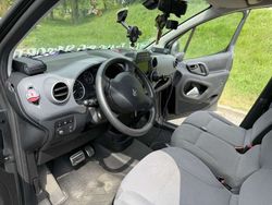 Grijs Gebruikt 2016 Peugeot Partner Comfort plus Van | € 6.200 (Goede deal)