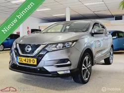 Grijs Gebruikt 2018 Nissan Qashqai N-Connecta SUV | € 17.400 (Eerlijke prijs)