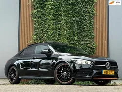 Zwart Gebruikt 2019 Mercedes CLA180 Premium Plus Sedan | € 31.950 (Iets duurder)