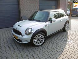 Wit Gebruikt 2010 Mini Cooper S Hatchback | € 5.950 (Eerlijke prijs)