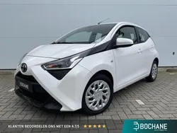 Wit Gebruikt 2021 Toyota Aygo X-play Hatchback | € 11.535 (Eerlijke prijs)