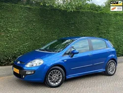Blauw Gebruikt 2010 Fiat Punto Evo Dynamic Hatchback | € 3.000 (Eerlijke prijs)