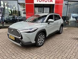 Groen Nieuw 2025 Toyota Corolla Cross Style SUV | € 44.500 (Eerlijke prijs)