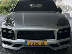 Zwart Gebruikt 2020 Porsche Cayenne Turbo SUV | € 81.999