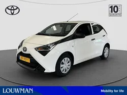 Wit Gebruikt 2019 Toyota Aygo Hatchback | € 8.845 (Super prijs)