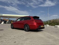 Rood Gebruikt 2018 Cupra Leon Stationwagen | € 22.999 (Goede deal)