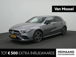 Grijs Gebruikt 2021 Mercedes A250 Business Hatchback | € 27.400 (Eerlijke prijs)