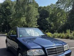 Blauw Gebruikt 1999 Mercedes C180 Classic Stationwagen | € 4.299