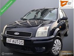 Zwart Gebruikt 2003 Ford Fusion MPV | € 1.299 (Iets duurder)