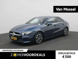 Blauw Gebruikt 2020 Mercedes A200 Business Sedan | € 24.945 (Goede deal)