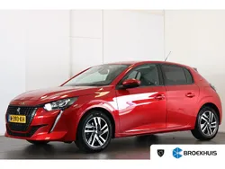 Rood Gebruikt 2021 Peugeot 208 Allure Hatchback | € 17.395 (Eerlijke prijs)