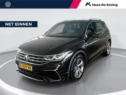 Zwart Gebruikt 2021 VW Tiguan R-line SUV | € 35.440 (Eerlijke prijs)