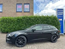 Zwart Gebruikt 2020 Seat Leon ST FR Stationwagen | € 17.450 (Goede deal)