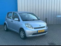 Grijs Gebruikt 2005 Daihatsu Sirion Hatchback | € 3.250 (Goede deal)