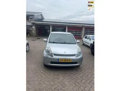 Grijs Gebruikt 2005 Daihatsu Sirion Hatchback | € 1.500 (Duur)