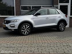Wit Gebruikt 2018 VW T-Roc Style SUV | € 11.950 (Goede deal)
