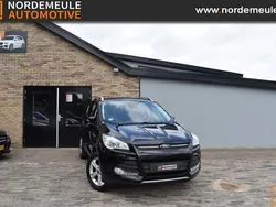 Zwart, andere lak Gebruikt 2015 Ford Kuga Trend SUV | € 9.450 (Eerlijke prijs)