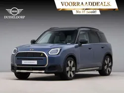 Blauw Nieuw 2024 Mini Countryman Favoured SUV | € 58.190 (Eerlijke prijs)