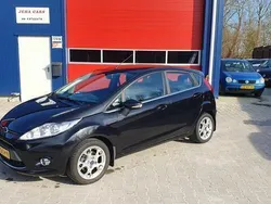 Zwart Gebruikt 2011 Ford Fiesta Titanium Hatchback | € 4.950 (Eerlijke prijs)