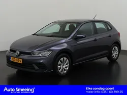 Grijs Gebruikt 2022 VW Polo Life Hatchback | € 21.945 (Eerlijke prijs)