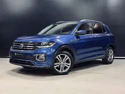 Blauw, metallic lak Gebruikt 2020 VW T-Cross R-line SUV | € 20.950 (Eerlijke prijs)