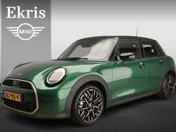 Groen Gebruikt 2024 Mini Cooper Hatchback | € 41.900