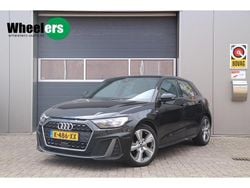 Zwart Gebruikt 2021 Audi A1 Proline Hatchback | € 18.995 (Eerlijke prijs)
