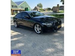 Zwart Gebruikt 2015 Jaguar XE Portfolio Sedan | € 12.995 (Duur)
