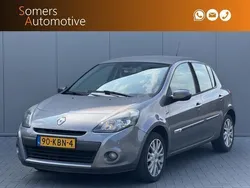Grijs Gebruikt 2009 Renault Clio II Dynamique Hatchback | € 2.250 (Eerlijke prijs)