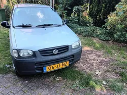 Blauw Gebruikt 2002 Suzuki Alto GL Hatchback | € 1.250 (Eerlijke prijs)