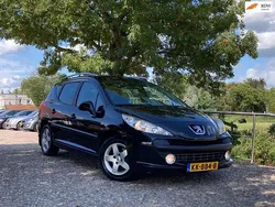 Zwart Gebruikt 2009 Peugeot 207 Stationwagen | € 3.975 (Duur)