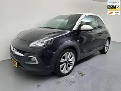 Zwart Gebruikt 2016 Opel Adam Rocks Hatchback | € 8.900 (Eerlijke prijs)