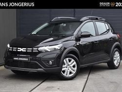 Zwart Gebruikt 2024 Dacia Sandero Expression Hatchback | € 19.449 (Eerlijke prijs)